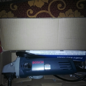 MÁY MÀI GÓC BOSCH GWS750-100