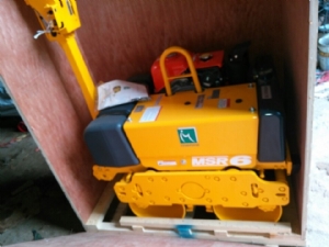 Máy đầm bàn CNP30
