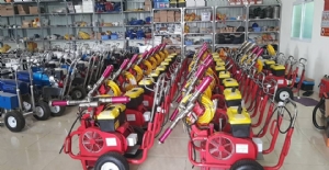  MÁY PHUN SƠN AHP-2200L